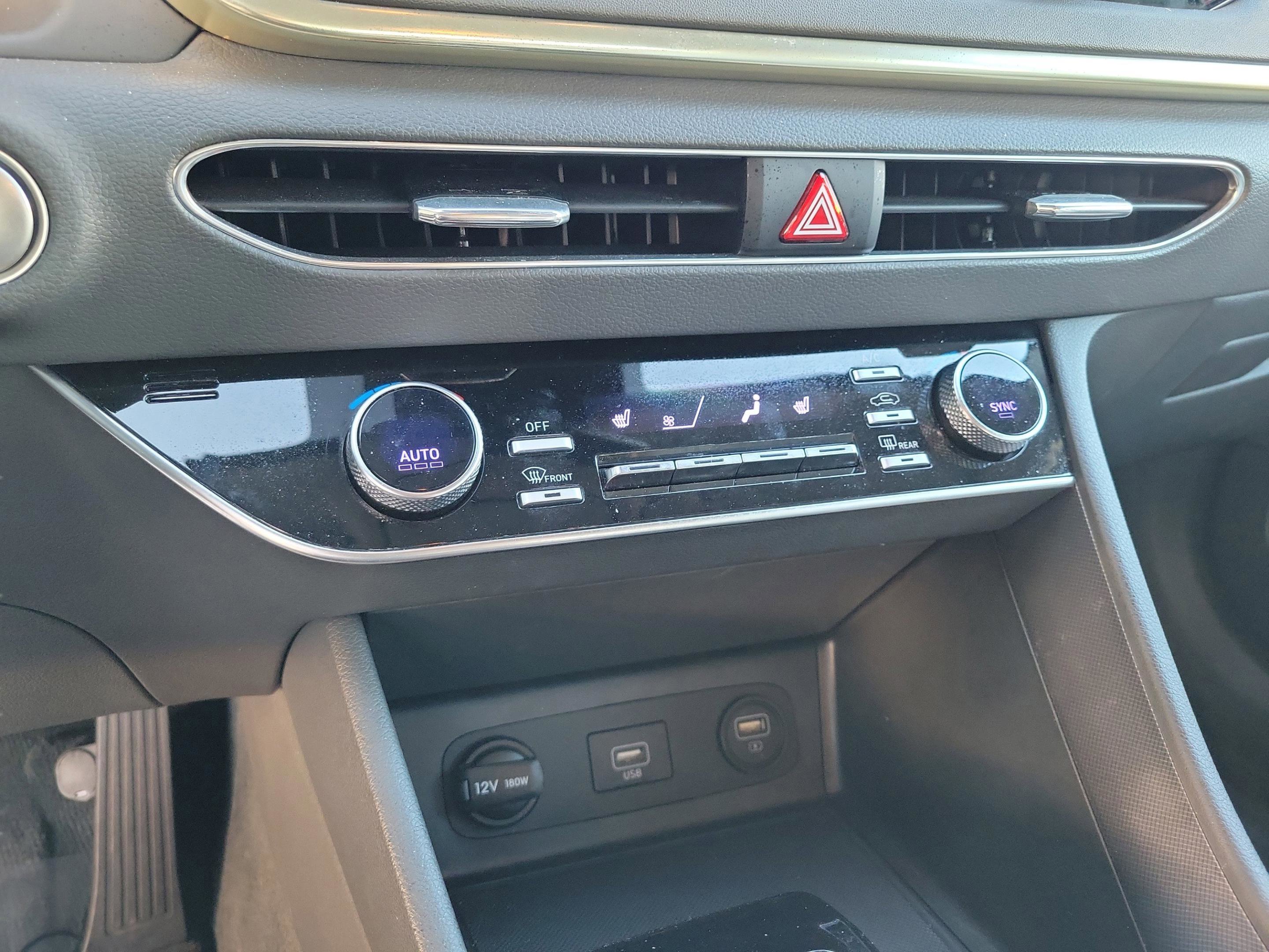 Used 2022 Hyundai Sonata SEL FWD image 9