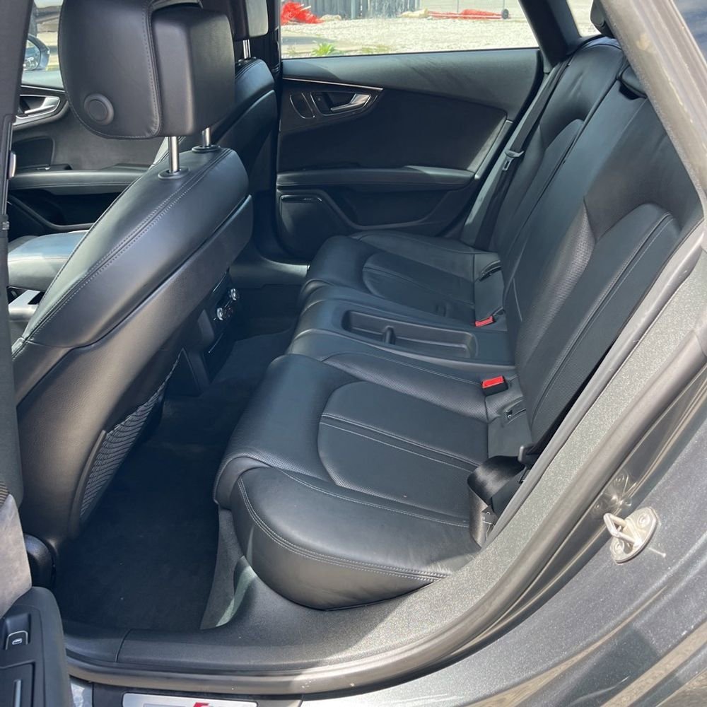 Used 2017 Audi S7 Prestige w/ Prestige Package image 13