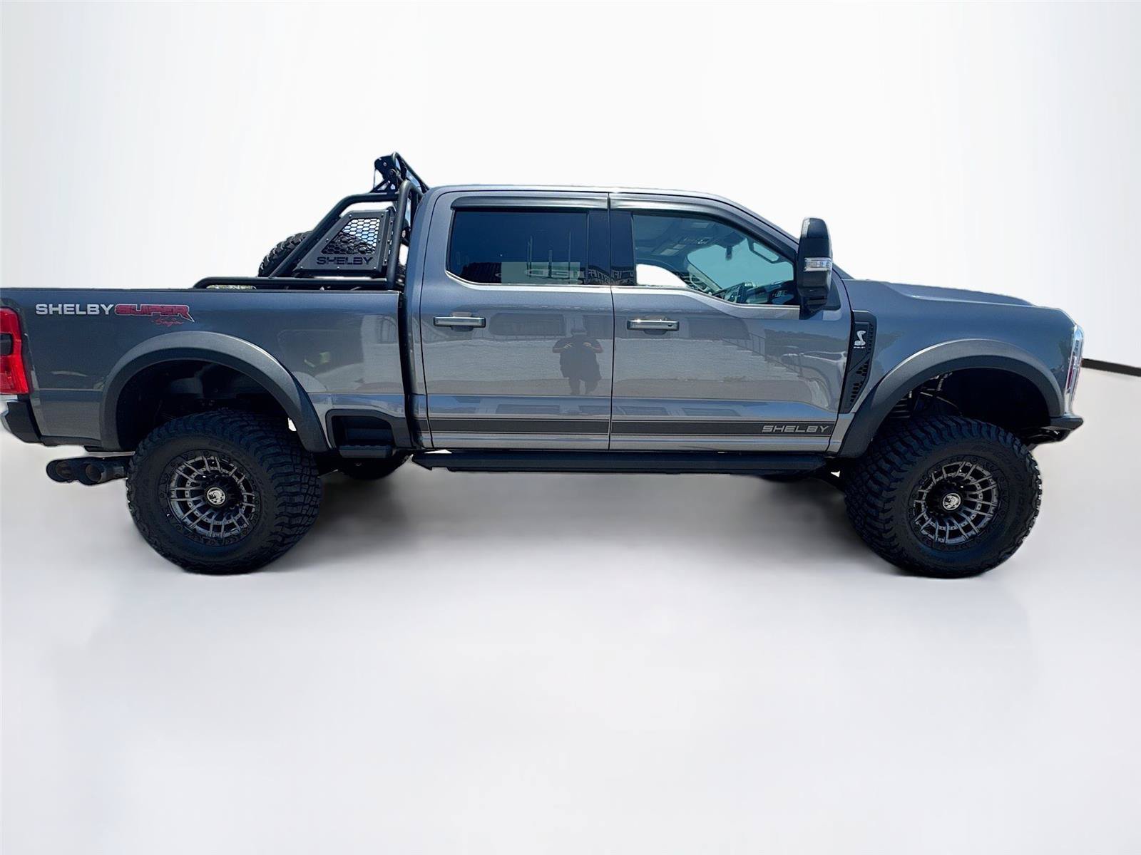 Used 2024 Ford F250 Lariat w/ Lariat Ultimate Package AWD/4WD image 6