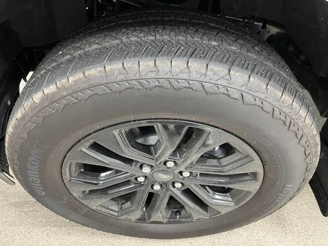 Used 2025 Ford F150 Lariat AWD/4WD image 15