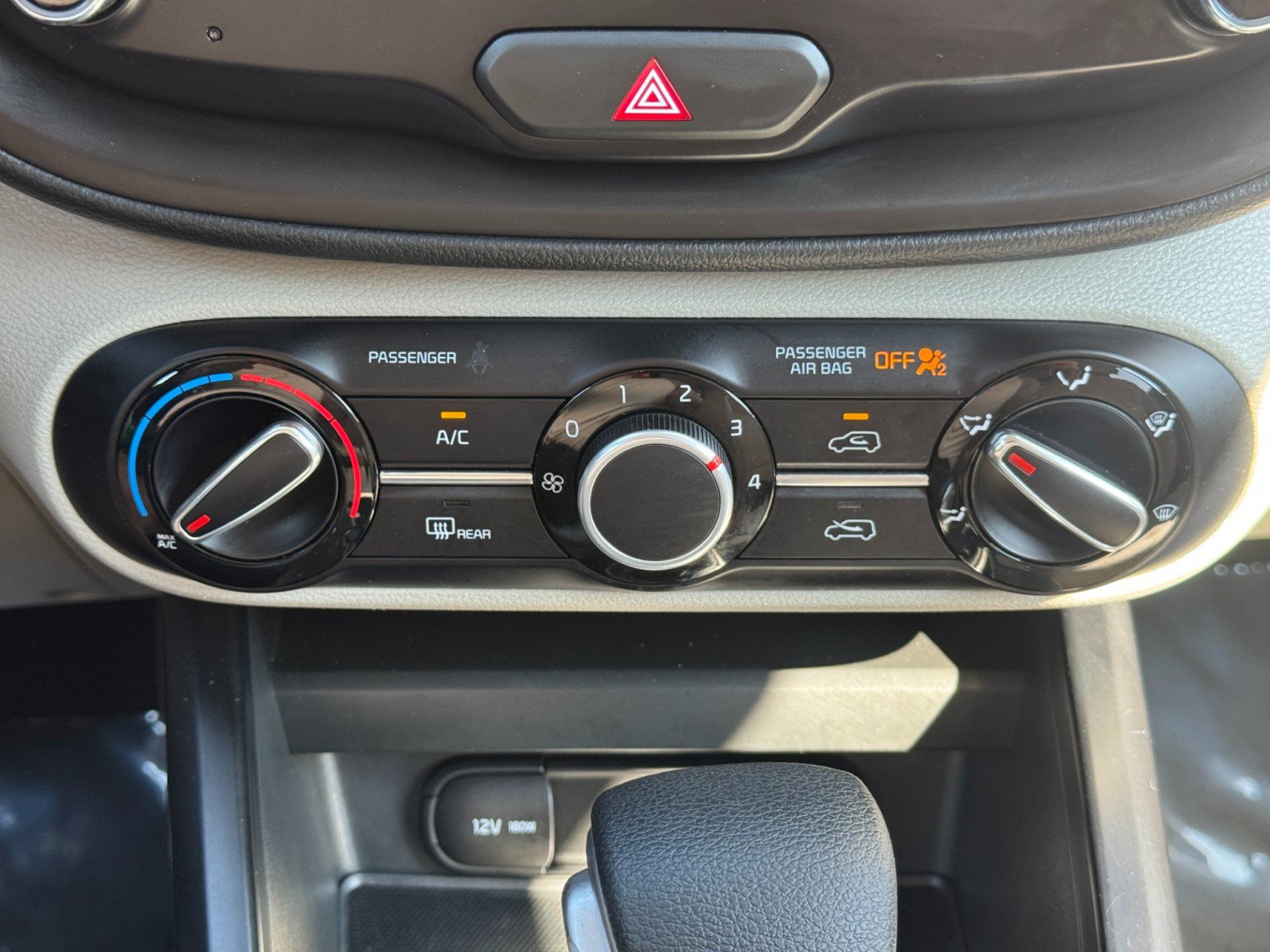 Used 2021 Kia Soul LX FWD image 24