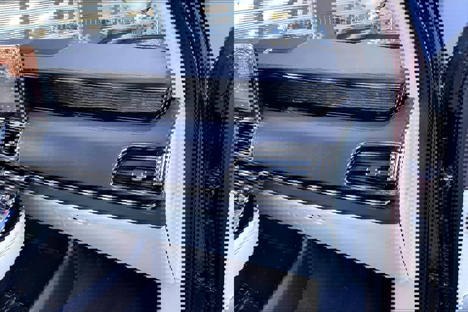 Used 2019 Lincoln Navigator L Black Label w/ Cargo Package image 15