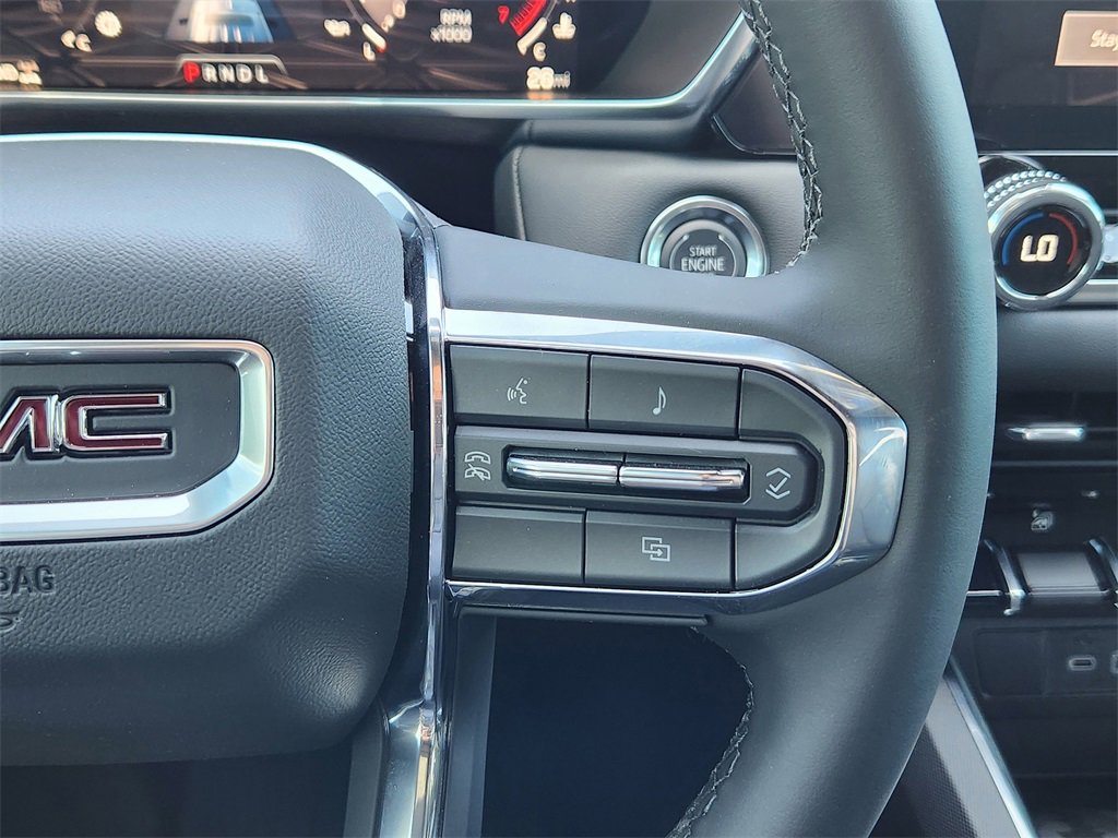 New 2025 GMC Canyon Elevation w/ Convenience Package image 12