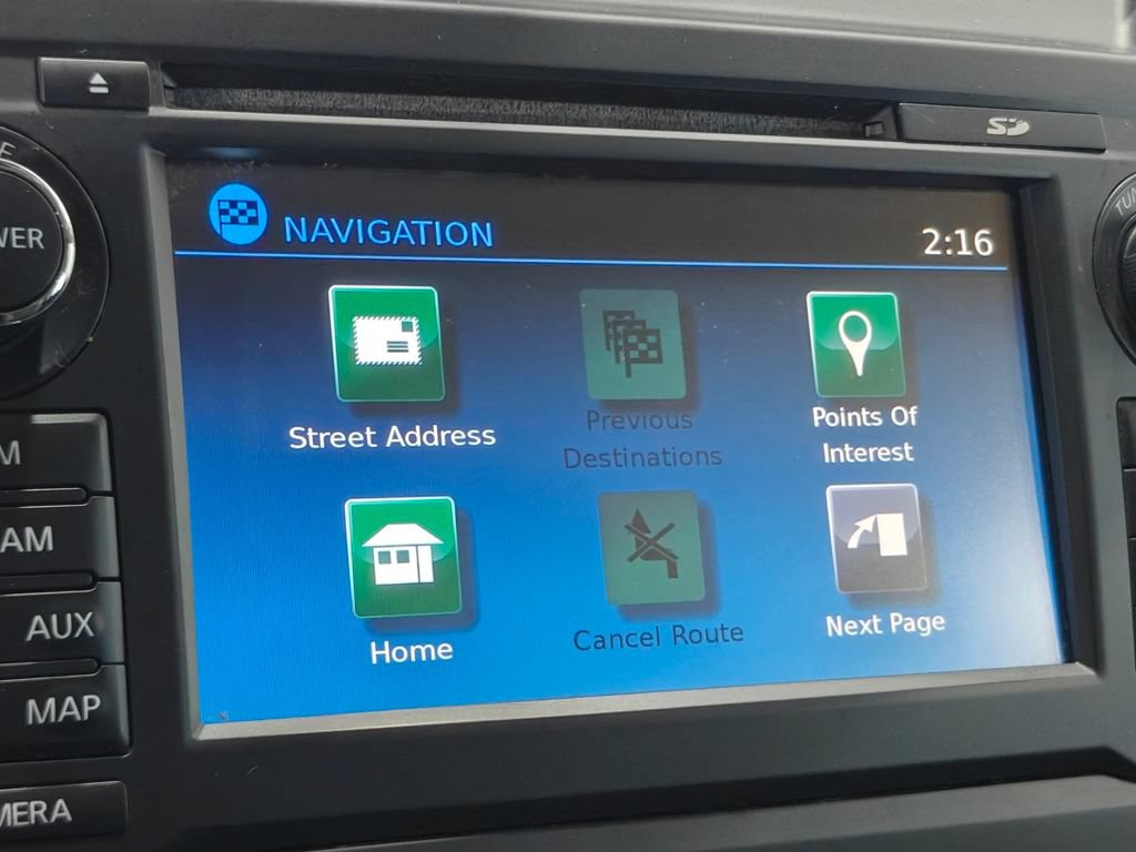 Used 2018 Nissan Titan PRO-4X w/ Pro-4x Convenience Package AWD/4WD image 35