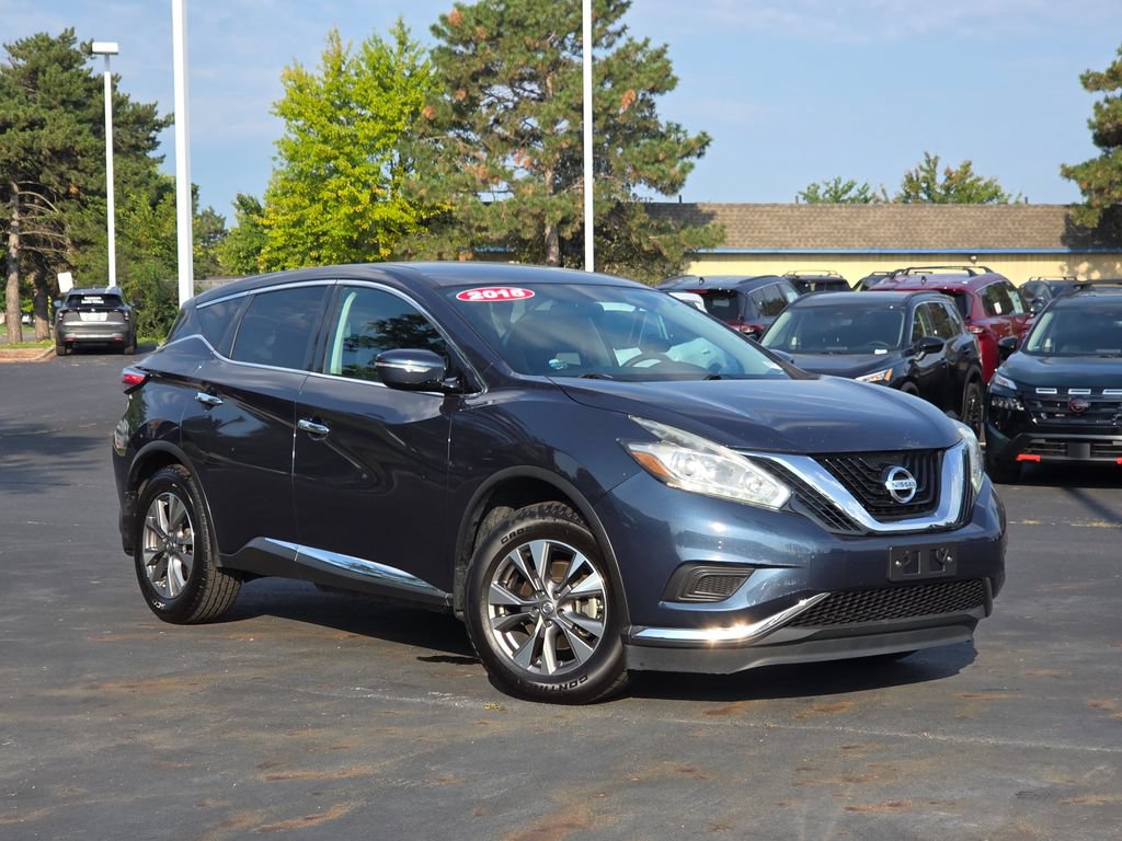 Used 2015 Nissan Murano S w/ Navigation Package