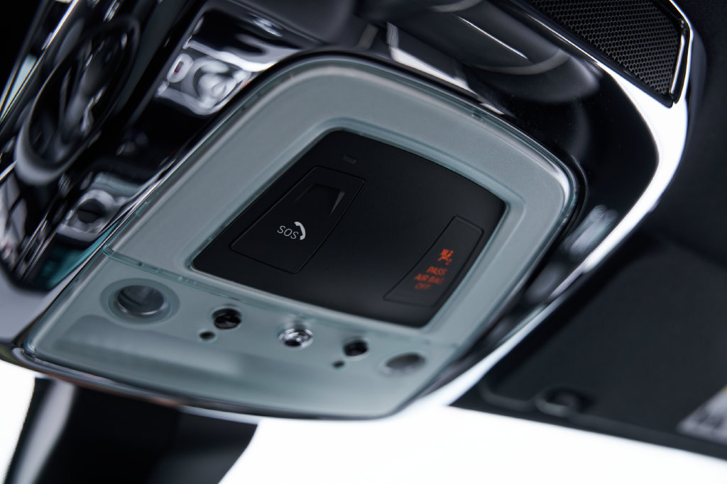 Used 2015 Rolls-Royce Wraith RWD image 77