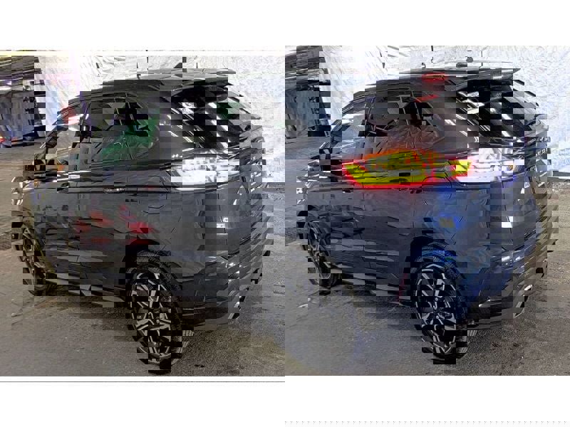 Used 2022 Ford Edge ST image 4