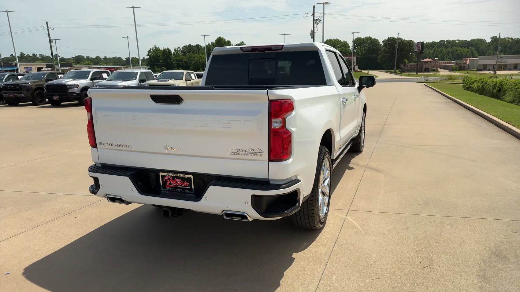 Used 2024 Chevrolet Silverado 1500 High Country w/ High Country Premium Package image 7