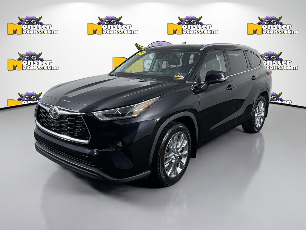 Used 2022 Toyota Highlander Limited