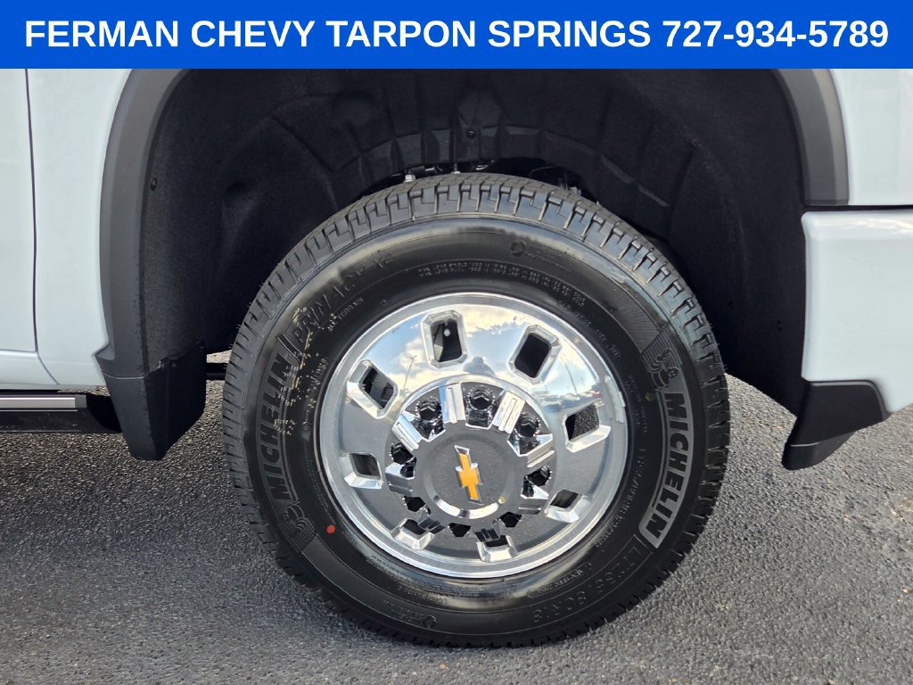 New 2026 Chevrolet Silverado 3500 High Country w/ High Country Premium Package AWD/4WD image 11