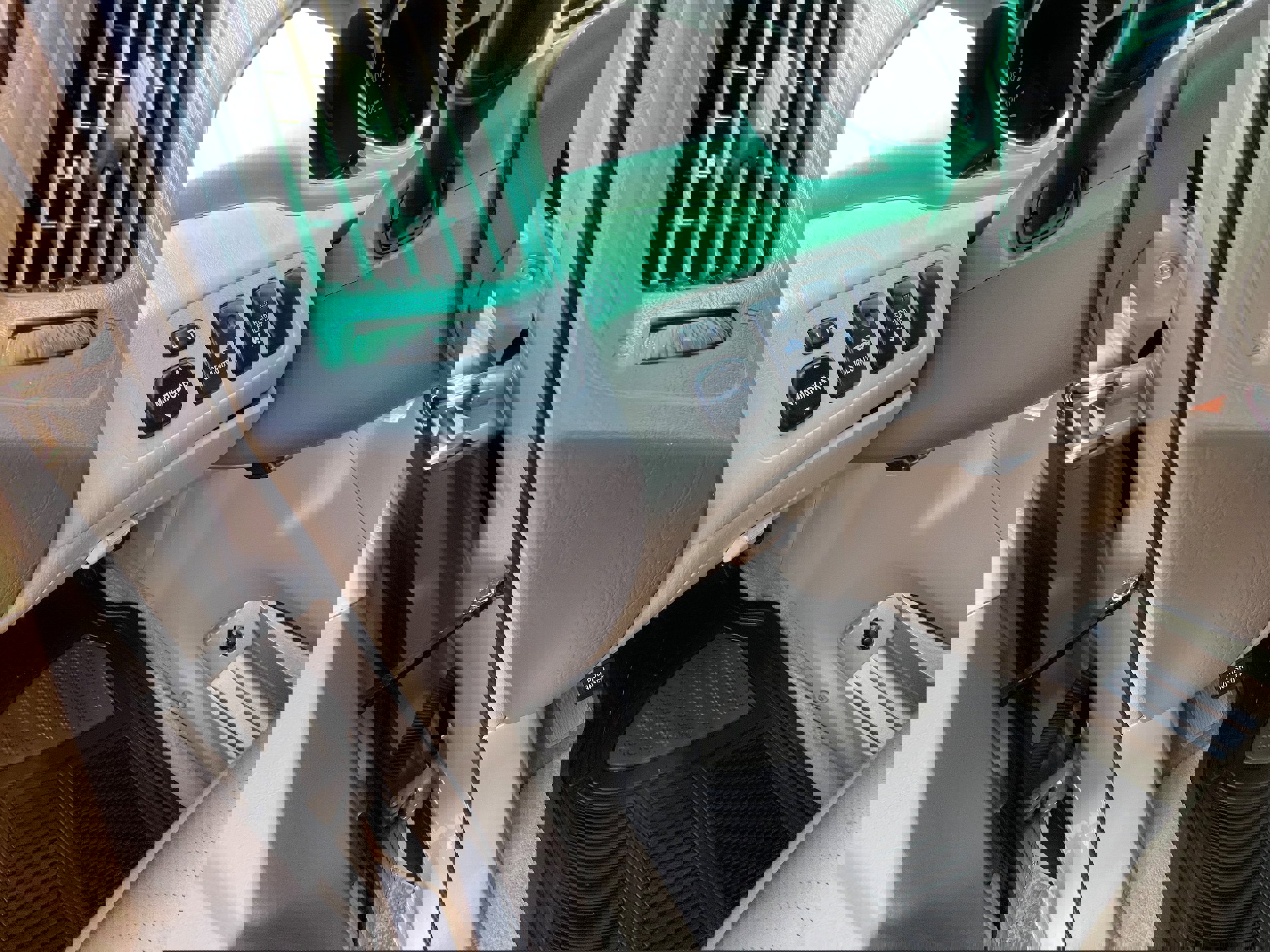 Used 2007 Toyota Highlander Limited image 16