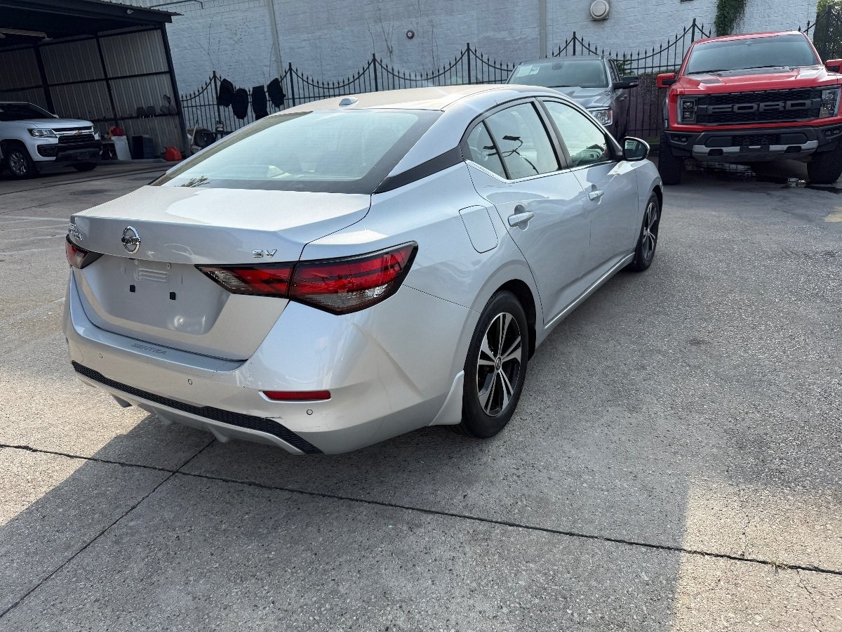 Used 2020 Nissan Sentra SV w/ Trunk Package FWD image 3