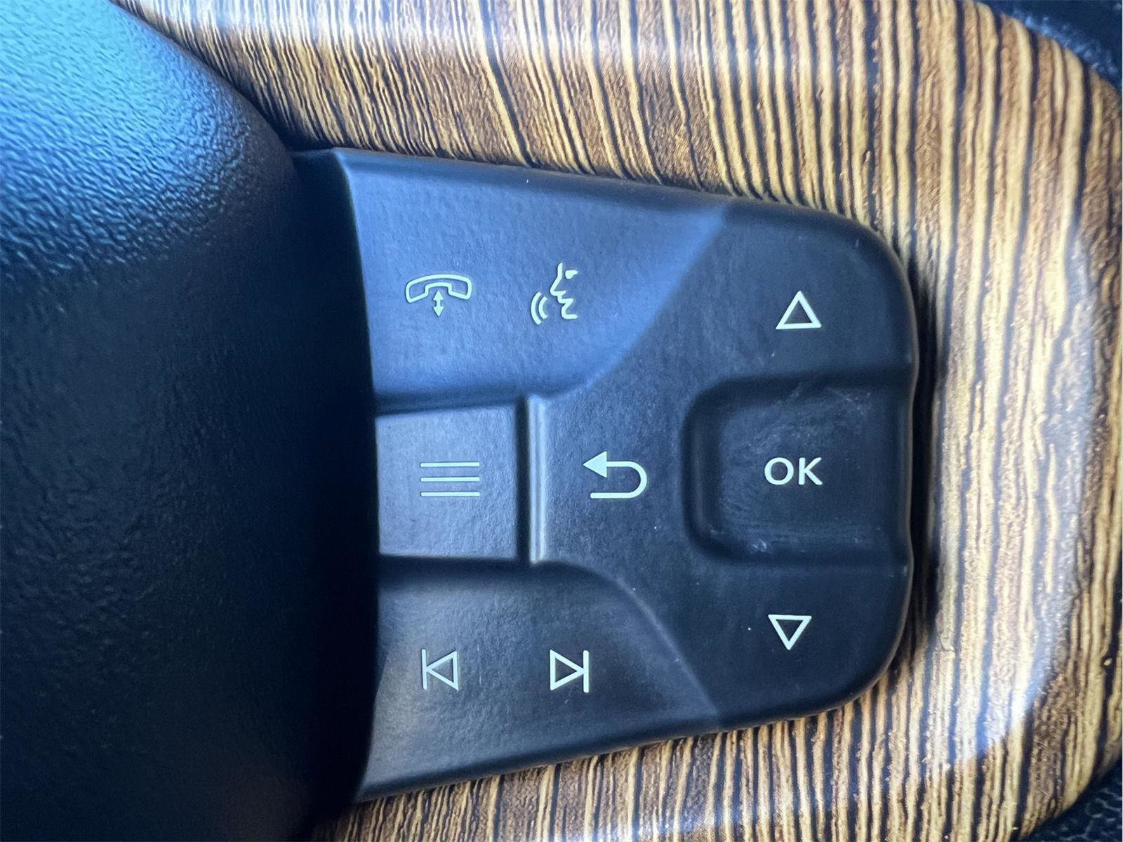 Used 2021 Ford Bronco Big Bend w/ Sasquatch Package image 20