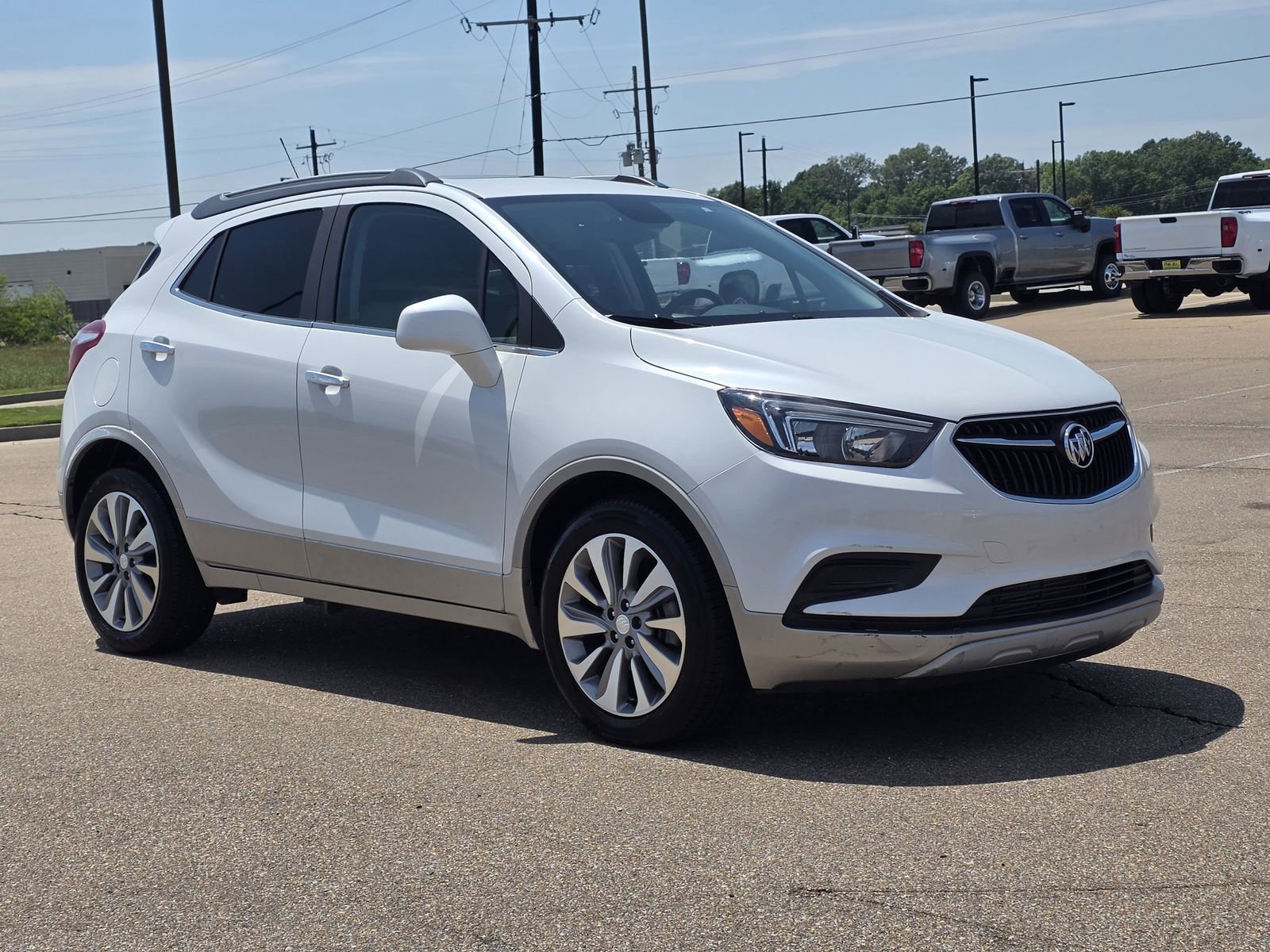 Used 2020 Buick Encore Preferred image 3