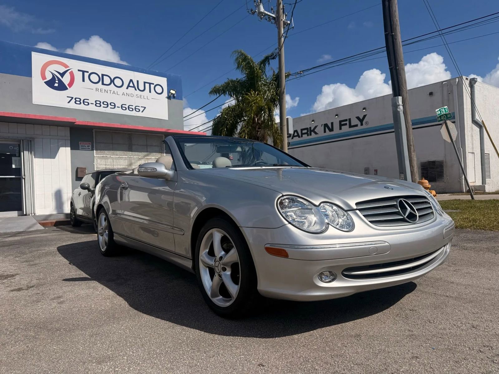 Used 2005 Mercedes-Benz CLK 320 Cabriolet