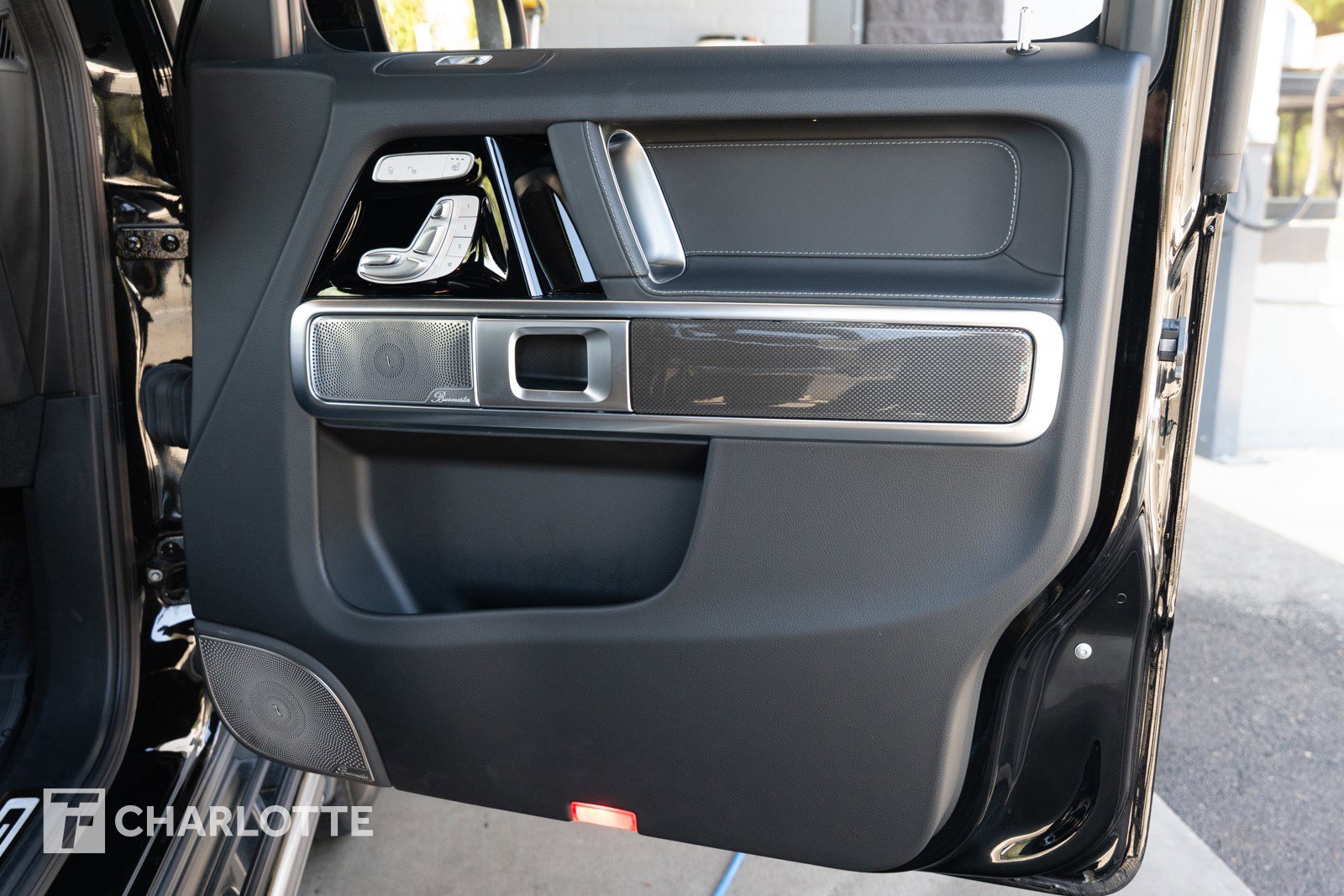 Used 2024 Mercedes-Benz G 550 image 30