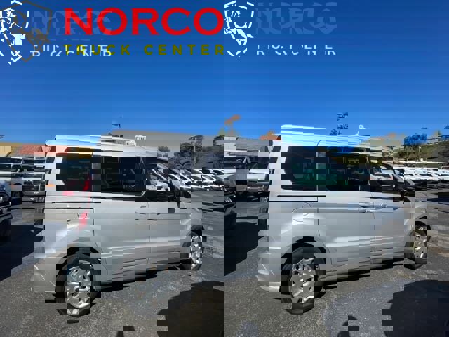 Used 2018 Ford Transit Connect XLT image 3