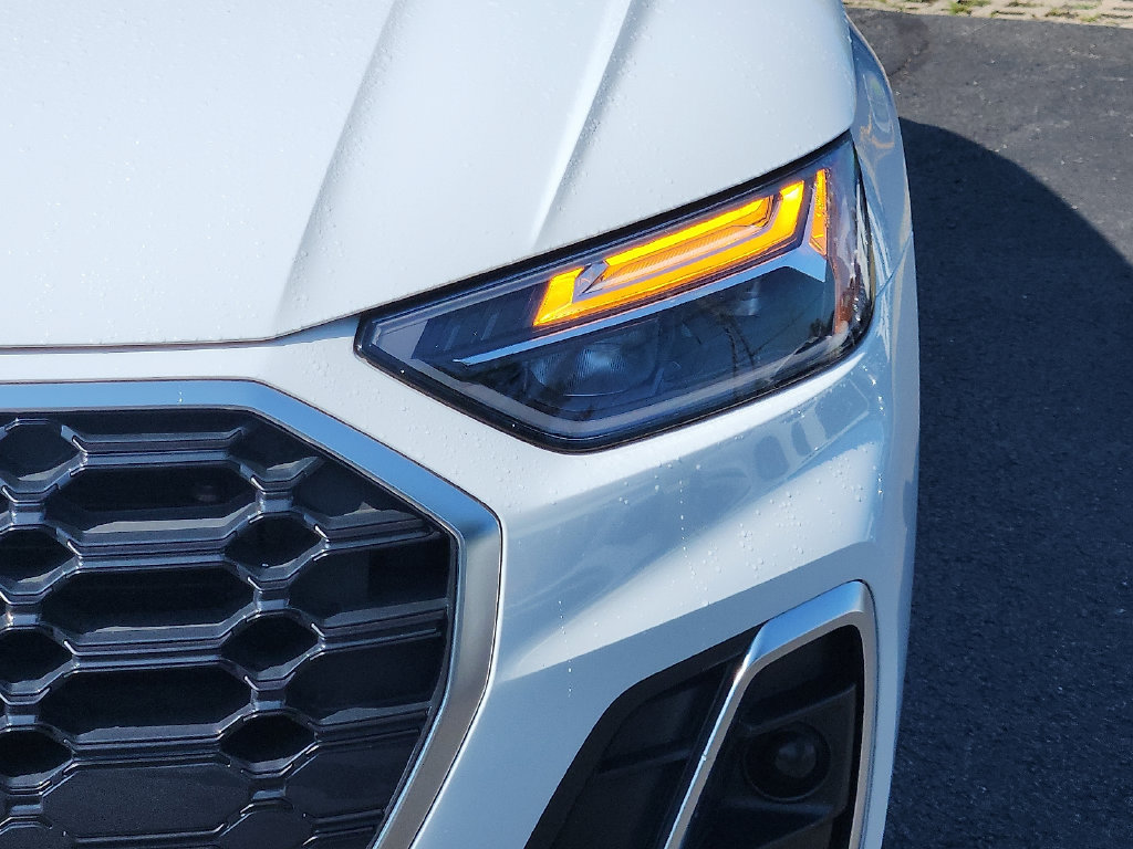 Certified 2023 Audi Q5 2.0T Premium w/ Convenience Package AWD/4WD image 15