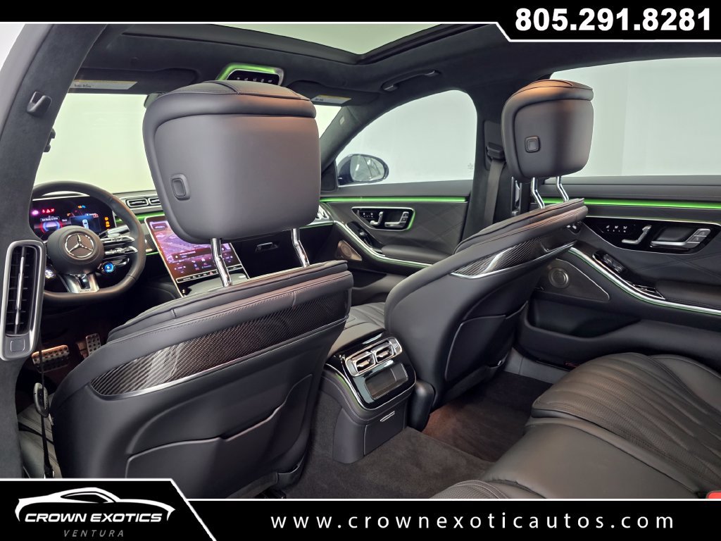 Used 2024 Mercedes-Benz S 63 AMG S w/ Carbon Fiber Exterior Package image 23