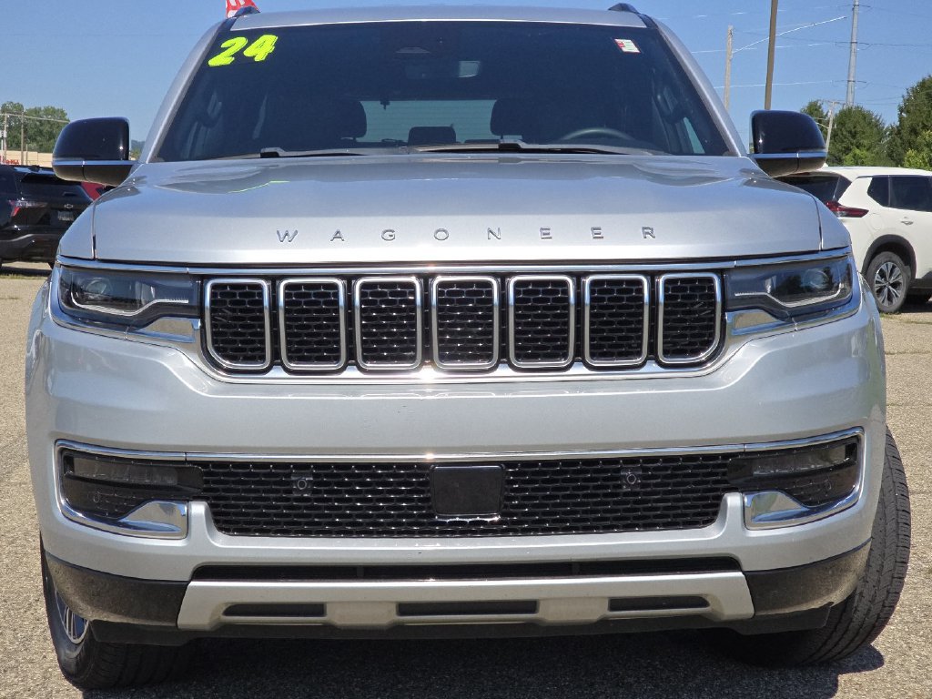 Used 2024 Jeep Wagoneer Series II w/ Flexible Seating Group AWD/4WD image 18