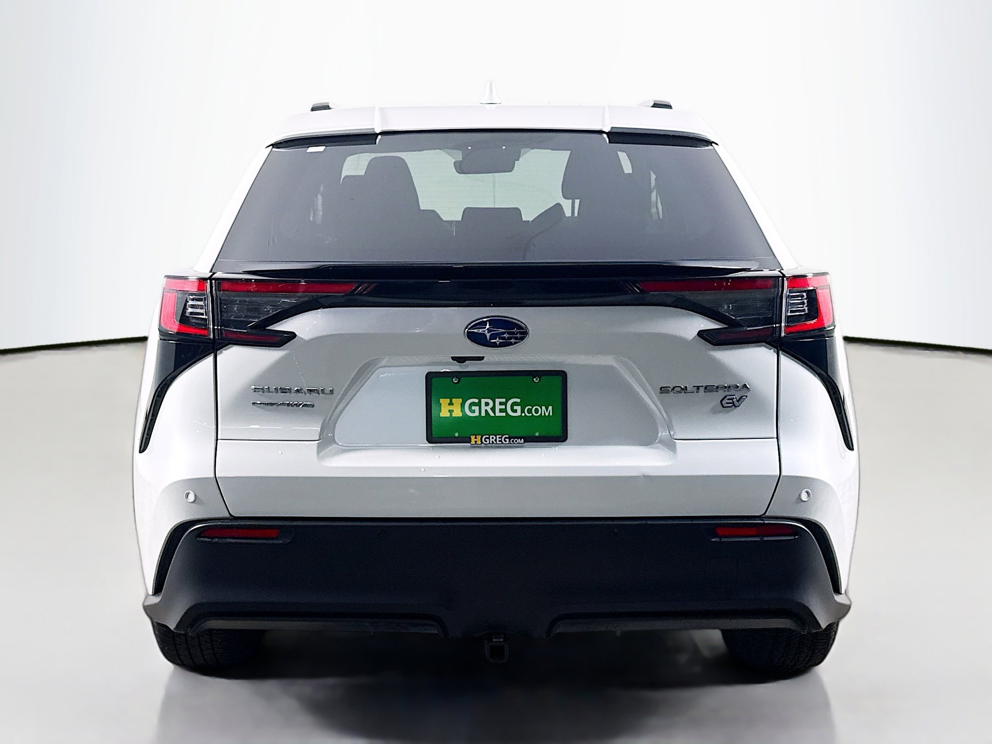 Used 2024 Subaru Solterra Premium image 8