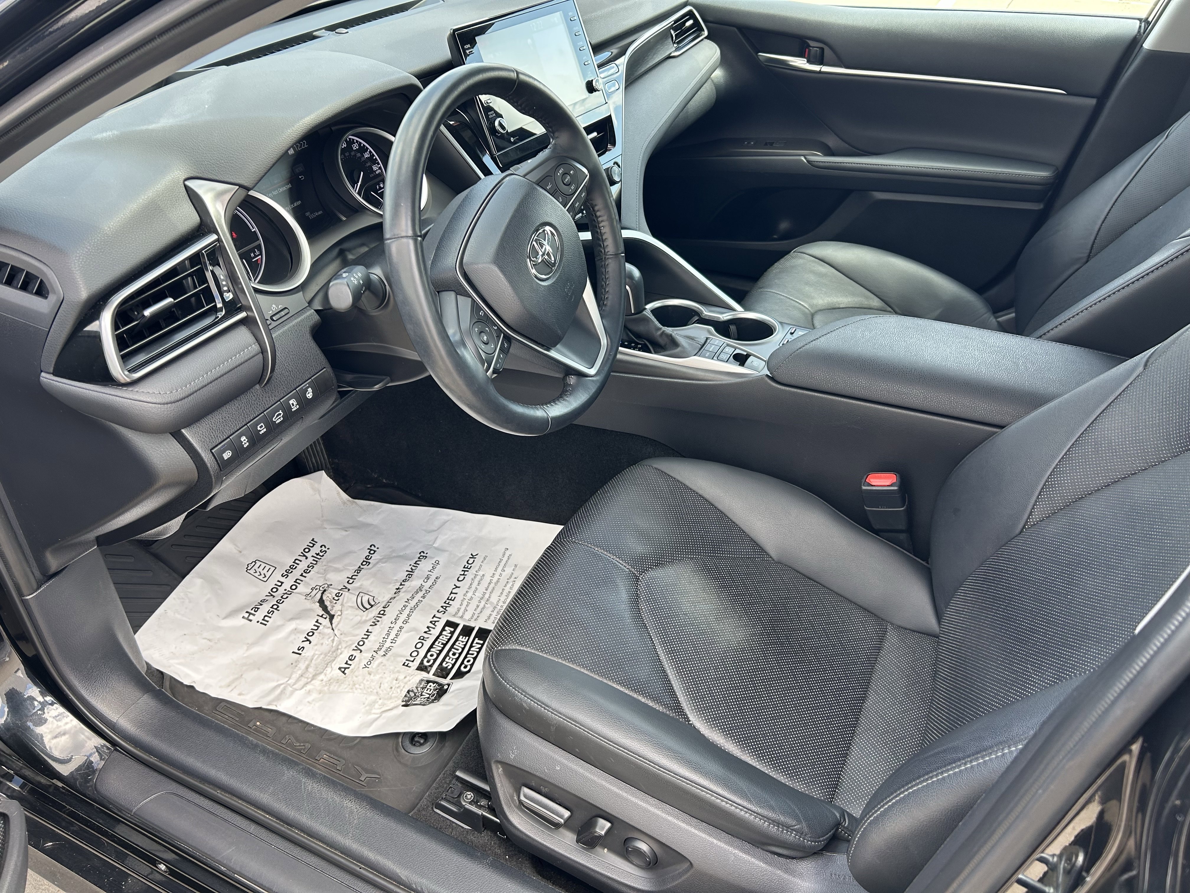 Certified 2022 Toyota Camry XLE w/ Navigation Upgrade Package image 12