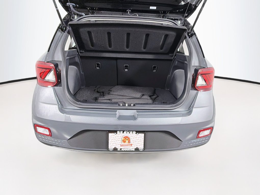 Used 2026 Hyundai Venue SEL FWD image 26