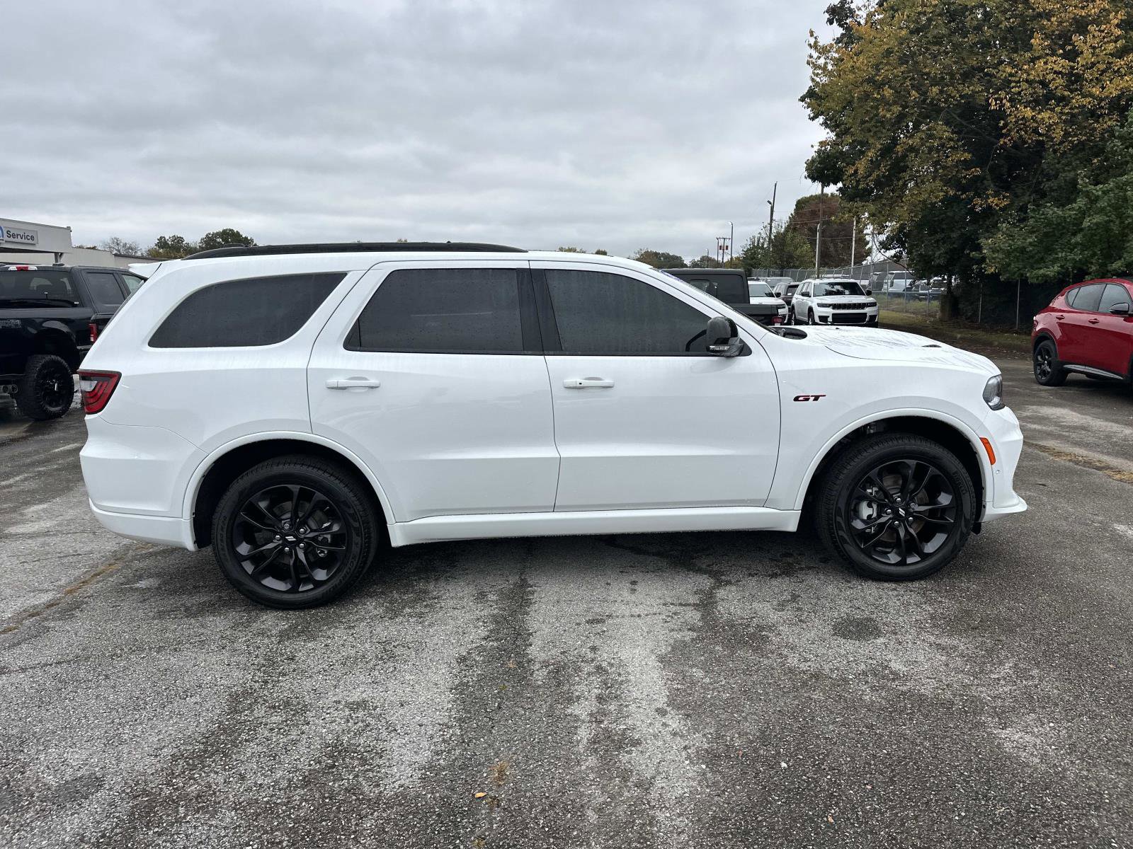 Certified 2025 Dodge Durango GT image 3