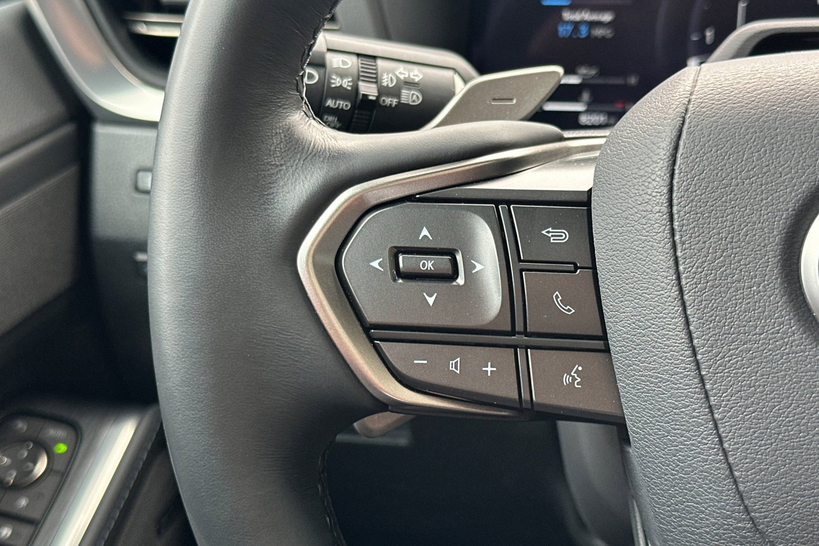 Used 2024 Lexus GX 550 image 31