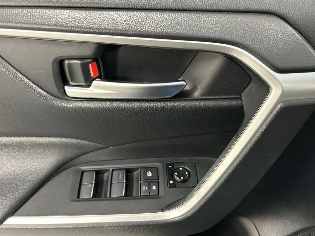 Used 2019 Toyota RAV4 XLE Premium w/ All Weather Liner Package AWD/4WD image 11