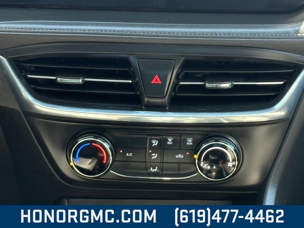 Used 2025 Buick Encore GX Preferred image 27