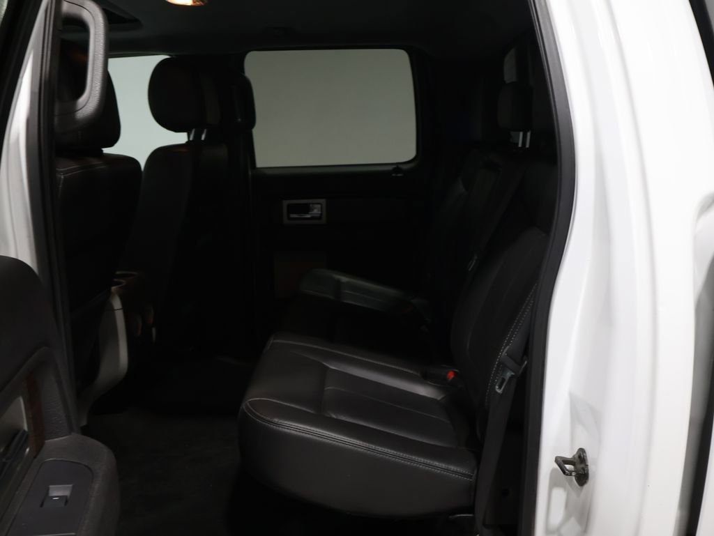 Used 2014 Ford F150 Lariat w/ Lariat Chrome Package image 20