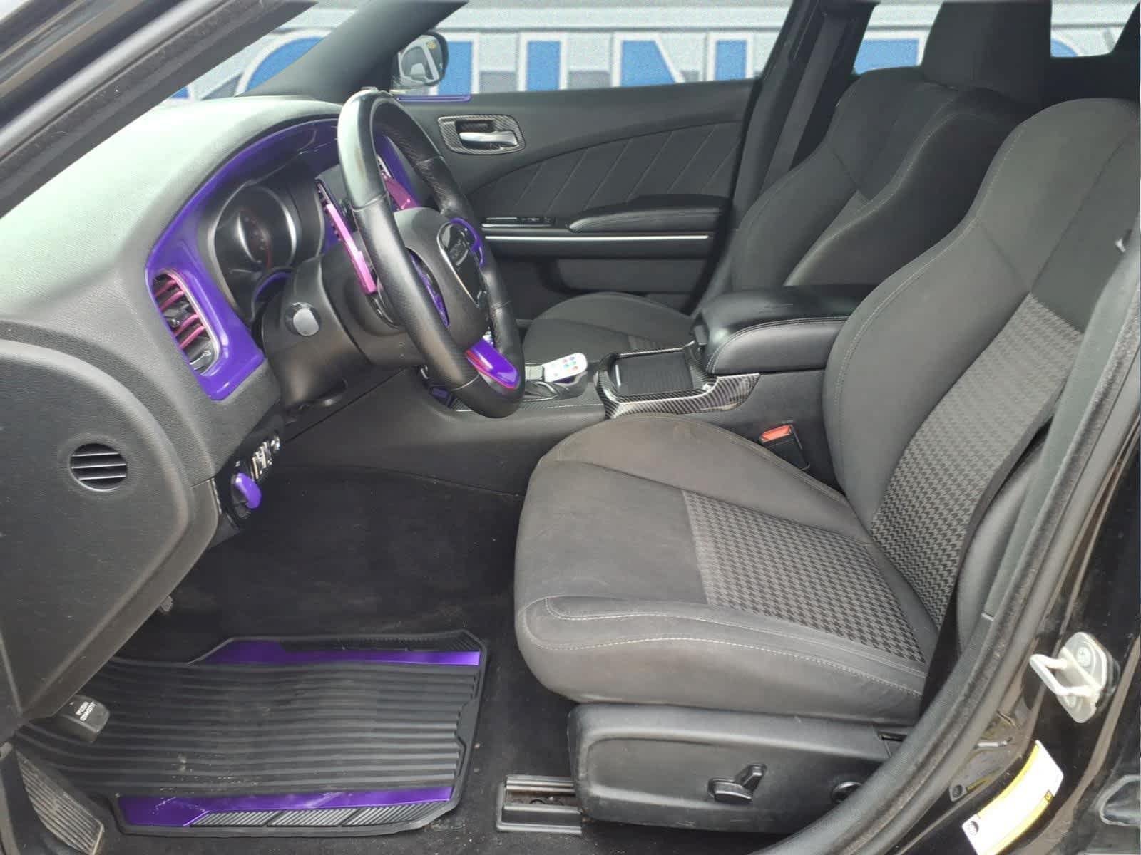Used 2019 Dodge Charger GT RWD image 11