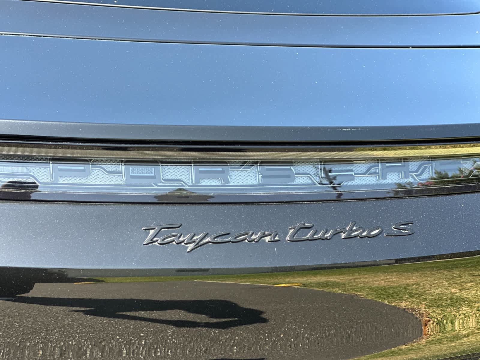 Certified 2022 Porsche Taycan Turbo S AWD/4WD image 31