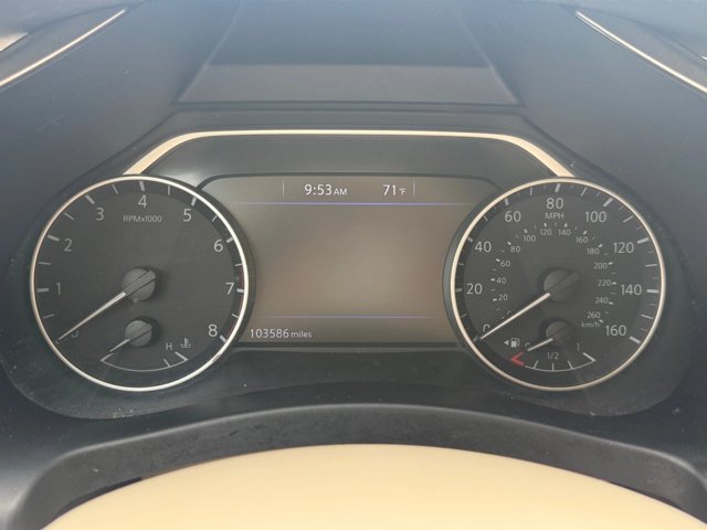 Used 2017 Nissan Murano Platinum w/ Platinum Technology Package FWD image 11