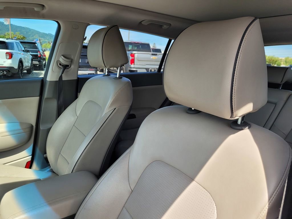 Used 2019 Kia Sportage SX image 16