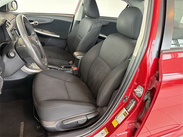 Used 2013 Toyota Corolla S image 19