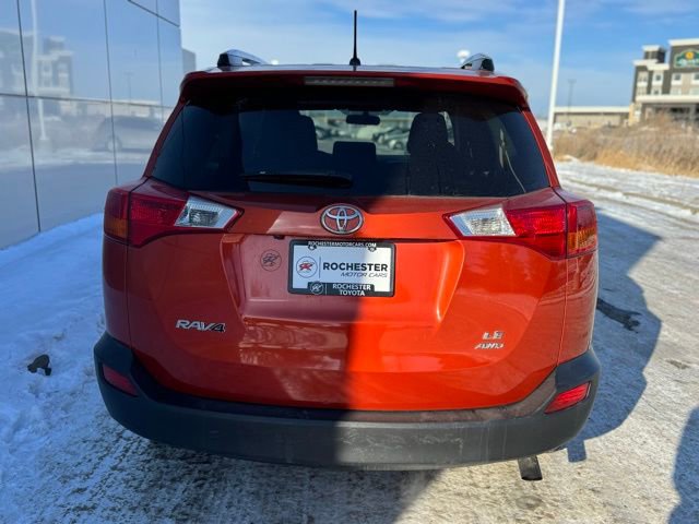 Used 2015 Toyota RAV4 LE image 33