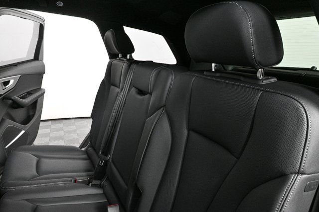 New 2026 Audi Q7 3.0T Premium Plus image 23