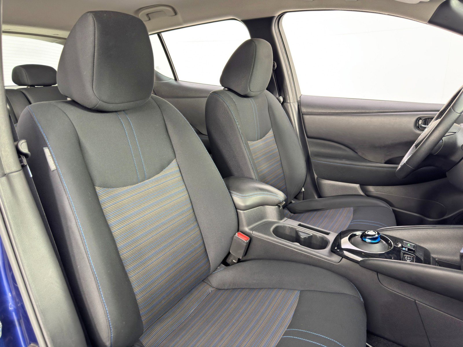 Used 2021 Nissan Leaf SV image 31