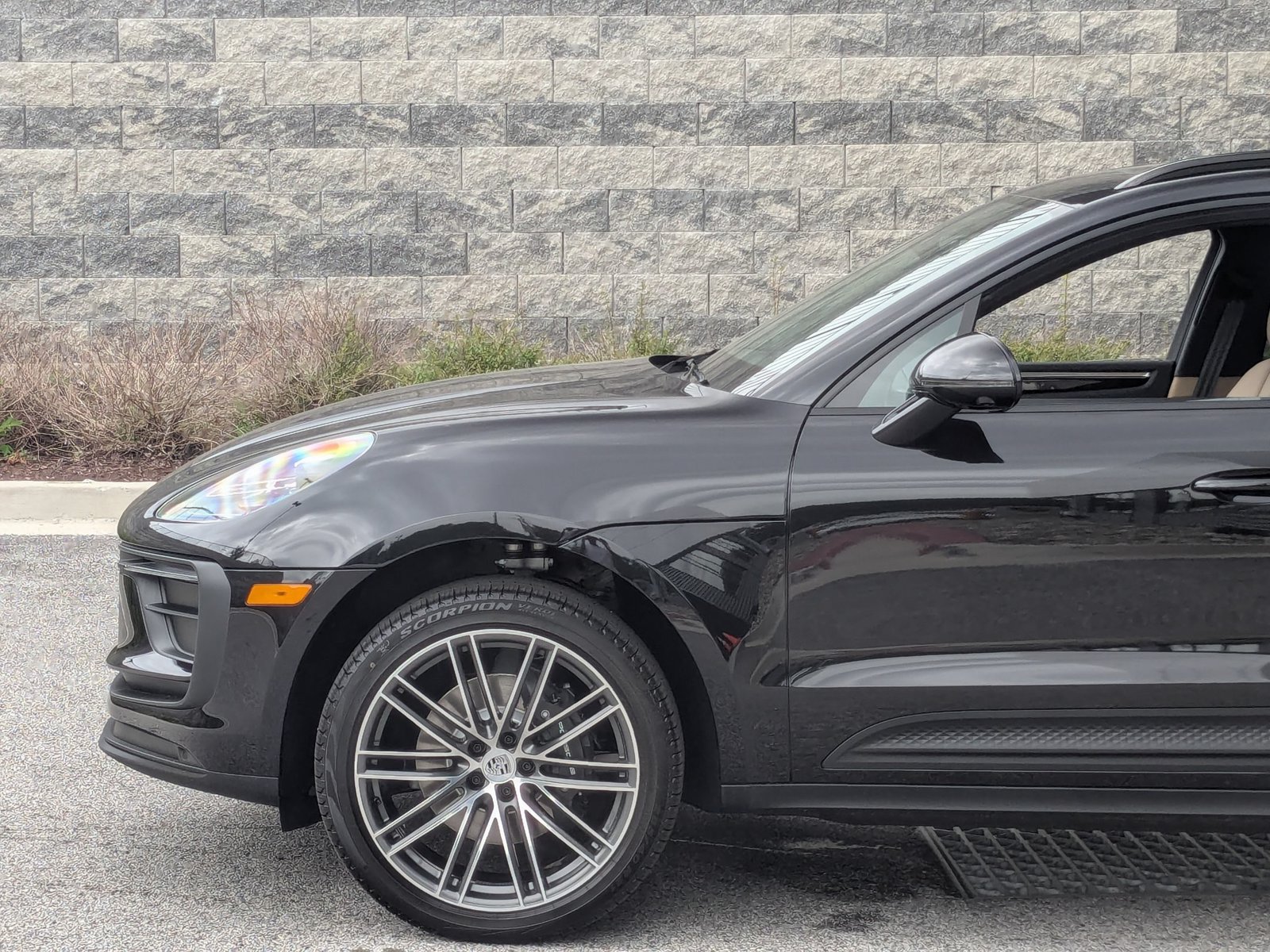 New 2026 Porsche Macan AWD/4WD image 11