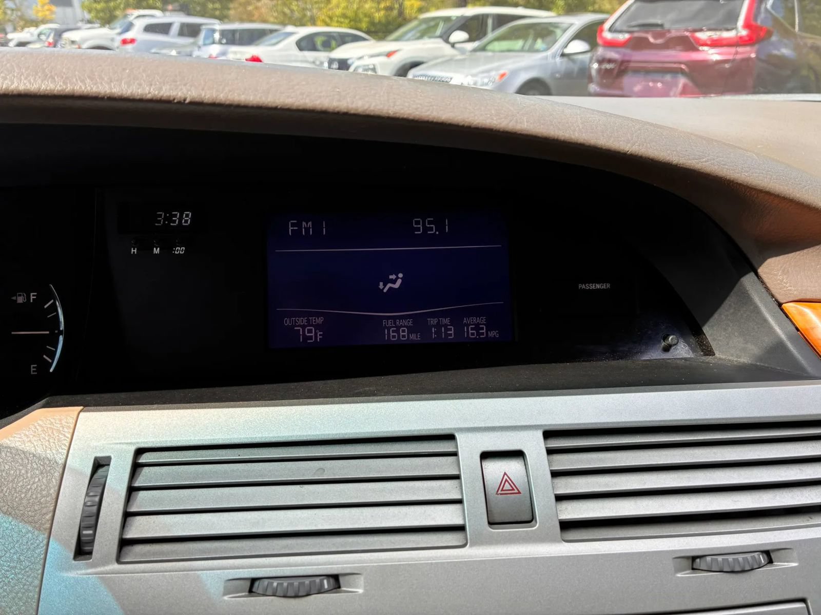 Used 2005 Toyota Avalon XL FWD image 30