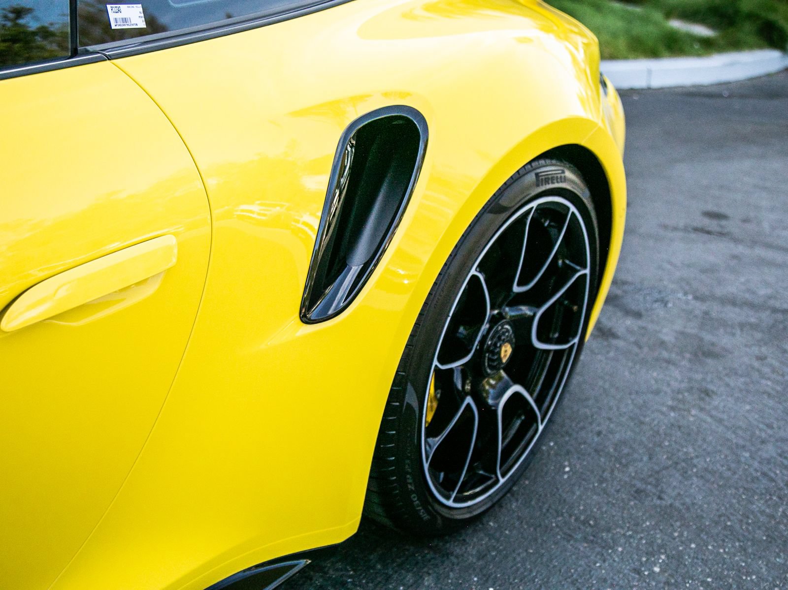 Used 2022 Porsche 911 Turbo S AWD/4WD image 20