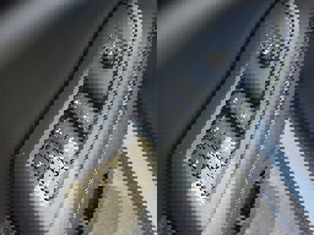 New 2026 Jeep Grand Cherokee Laredo X image 29