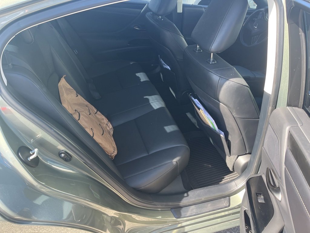 Used 2022 Lexus ES 350 w/ Premium Package image 8