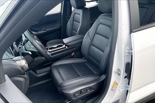 Used 2025 Chevrolet Equinox LT w/ Convenience Package II AWD/4WD image 21