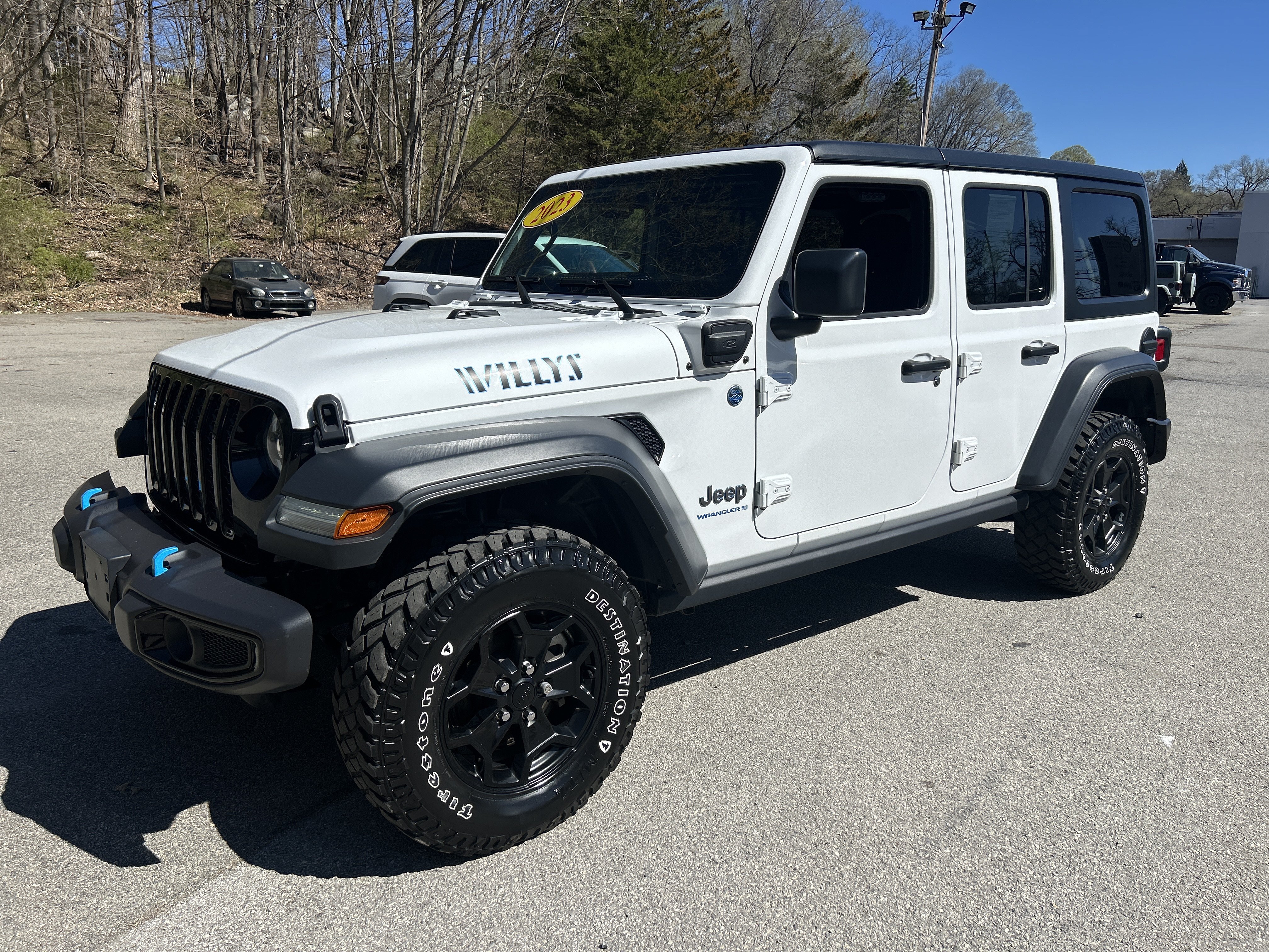 Used 2023 Jeep Wrangler Unlimited w/ Cold Weather Group AWD/4WD image 2