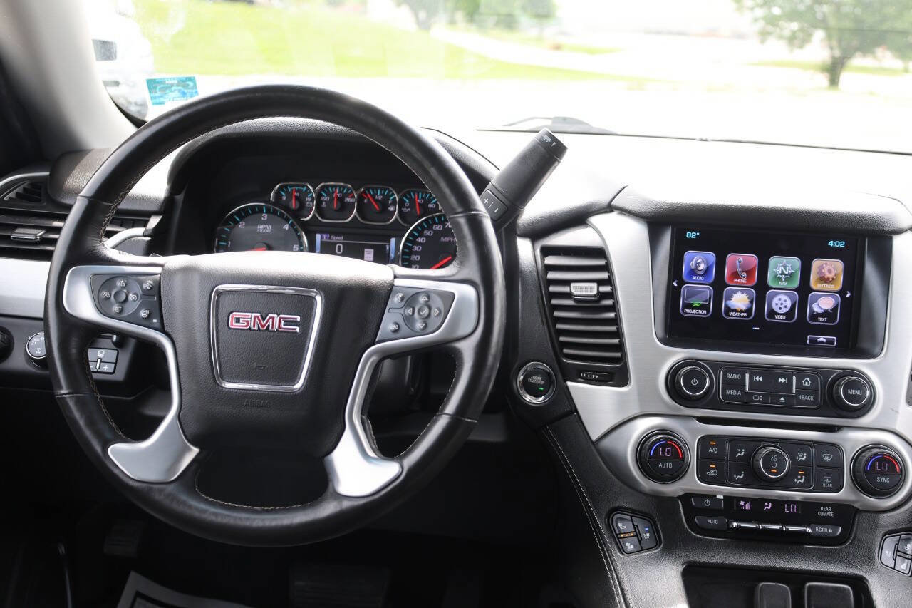 Used 2018 GMC Yukon XL SLT w/ Premium Edition image 25