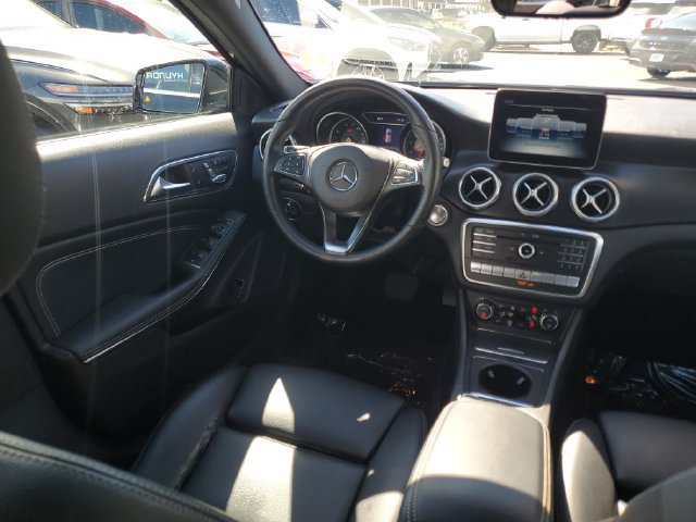 Used 2019 Mercedes-Benz GLA 250 4MATIC image 23