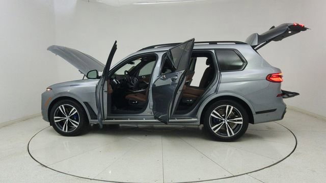 Used 2026 BMW X7 xDrive40i image 33